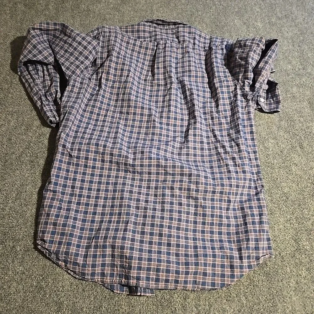 J Crew Shirt Mens Medium Blue/Pink Plaid Classic Fit Long Sleeve Button Down